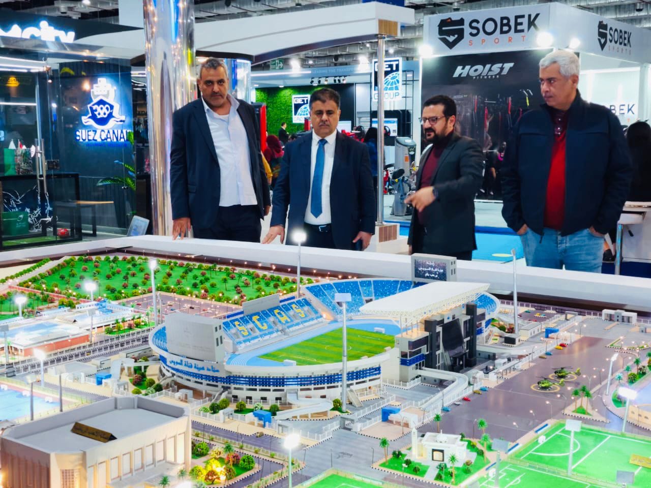 رئيس الاتحاد اليمني لكرة القدم  يحضر ندوة الاستثمار الرياضي على هامش معرض سبورت اكسبو