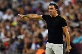 تشافي يضع شروطه للاستمرار في برشلونة