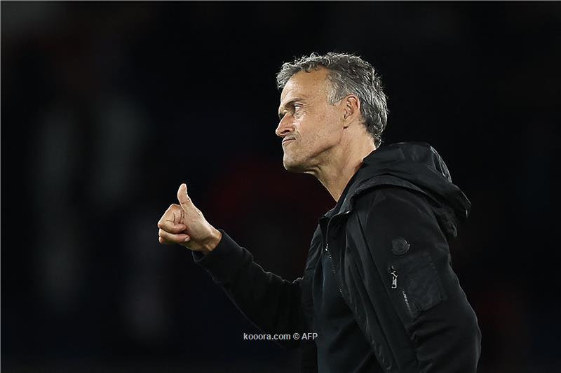 إنريكي يستبعد رباعي باريس جرمان من موقعة ميلان