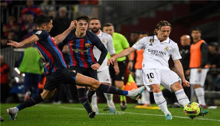 كلاسيكو الأرض.. هل يسير برشلونة صوب إنجاز 2010؟