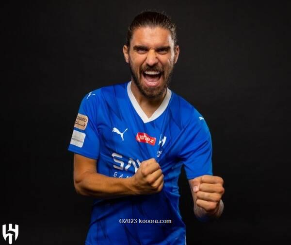 سامي الجابر يعلق على انضمام نيفيز للهلال السعودي