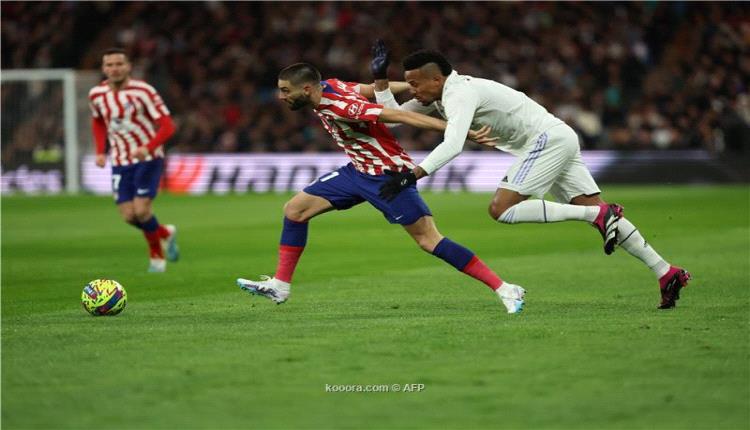 ريال مدريد يمنح هدية جديدة لبرشلونة ويسقط في فخ أتلتيكو المنقوص
