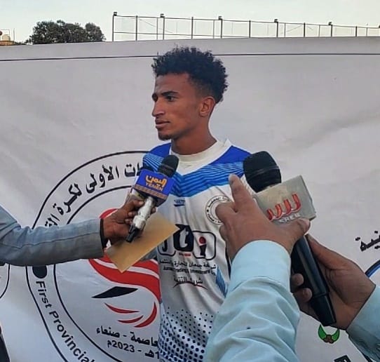 حنش يفوز بجائزة أفضل لاعب في مباراة الأمانة وأبين