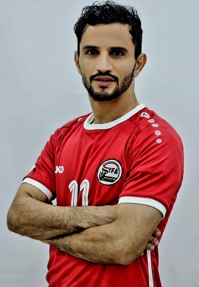 النجم اليمني عبدالواسع المطري يعزز صفوف  النهضة متصدر الدوري العماني