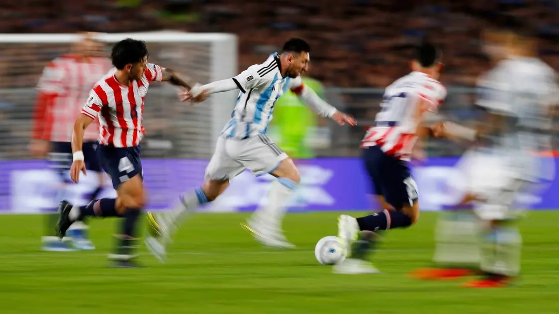 مدرب منتخب الارجنتين : ميسي جاهز لخوض تصفيات كاس العالم