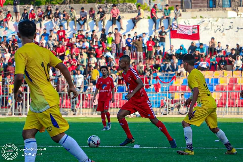بالفوز على الشعلة.. التلال ينفرد بصدارة دوري عدن الممتاز