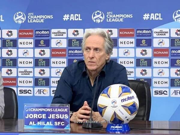 مدرب الهلال السعودي : لم أرى في حياتي فريقا مثل نافباخور