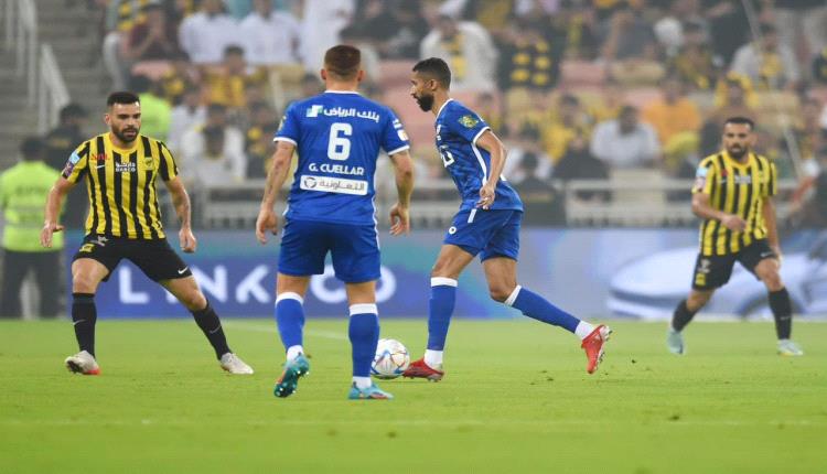 الهلال السعودي يجدد عقدة الإتحاد ويبلغ نهائي الكأس