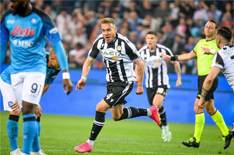 نابولي بطلا للدوري الإيطالي للمرة الثالثة في تاريخه