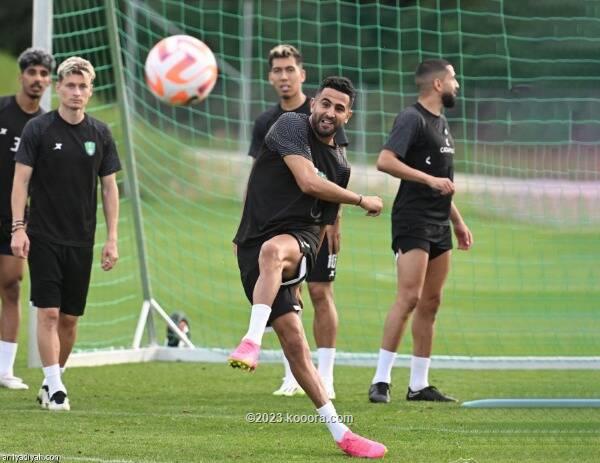 الأهلي السعودي ينهي معسكر النمسا ويجهز لإعلان الصفقة الكبرى