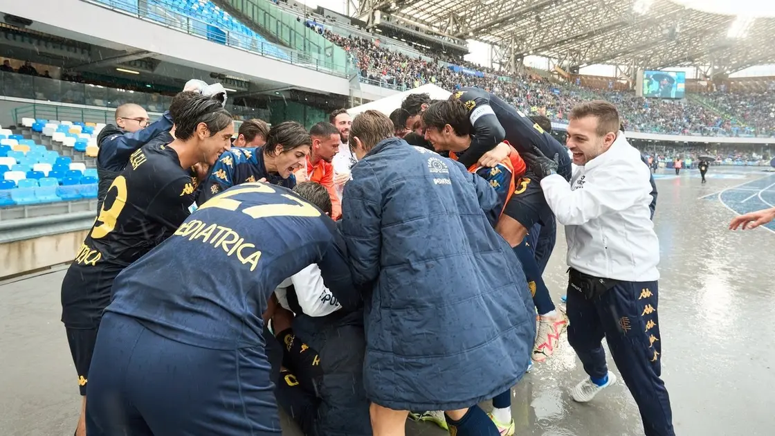 نابولي الايطالي يسقط على أرضه مجددا أمام إمبولي المتواضع