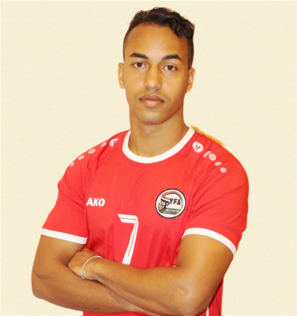 لاعب المنتخب اليمني احمد السروري لشووت: لست في نزهة بالبرازيل ولم اتوقع جلوسي احتياطيا مع سكوب