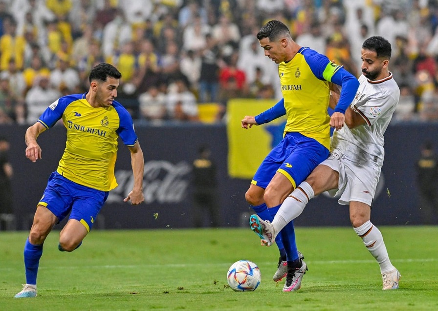 دوري روشن السعودي ..رونالدو يحافظ على آمال النصر بريمونتادا مثيرة أمام الشباب