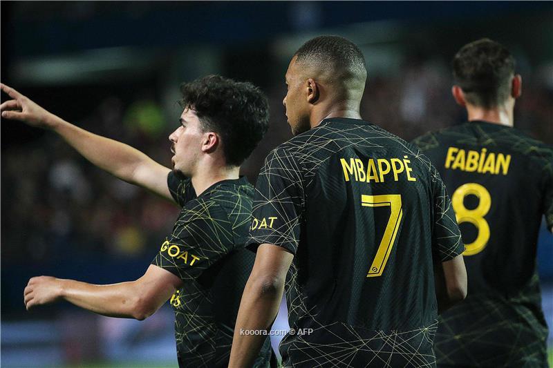 لاعب باريس فيتينيا: لا يمكنني الحديث عن مبابي
