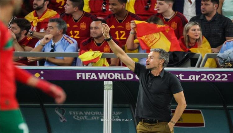 إنريكي يتصدر سباق المرشحين لتدريب البرازيل