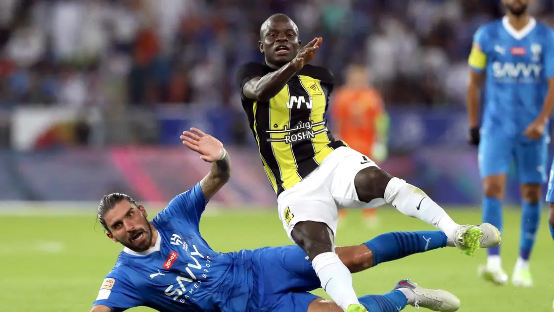 مدرب فرنسا : كانتي يلعب مباراة  كل 3 أيام مع إتحاد جدة السعودي وغيابه لا يعني استبعاده