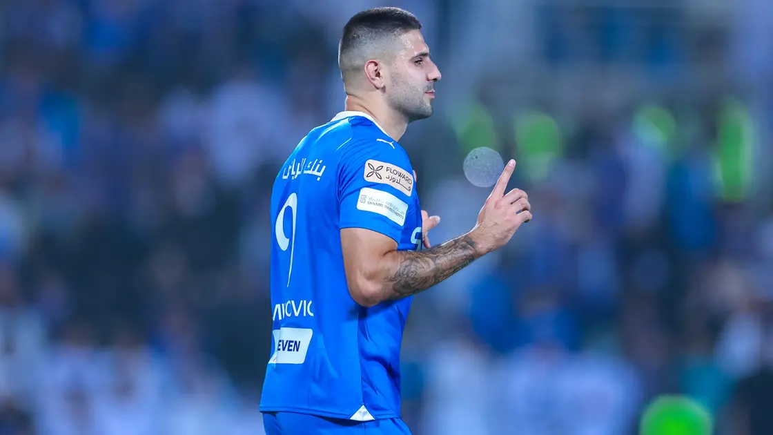 الصربي ميتروفيتش : الهلال السعودي لا يختلف عن ريال مدريد