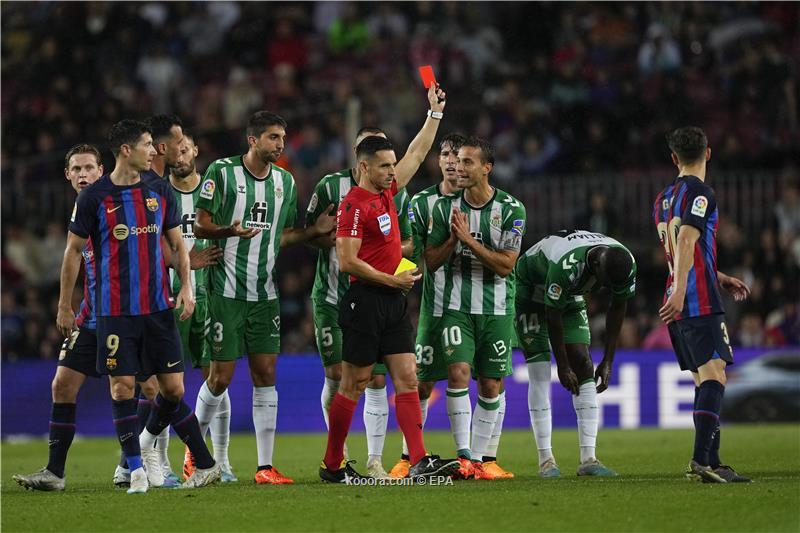 برشلونة يقترب من لقب الليجا على أنقاض بيتيس