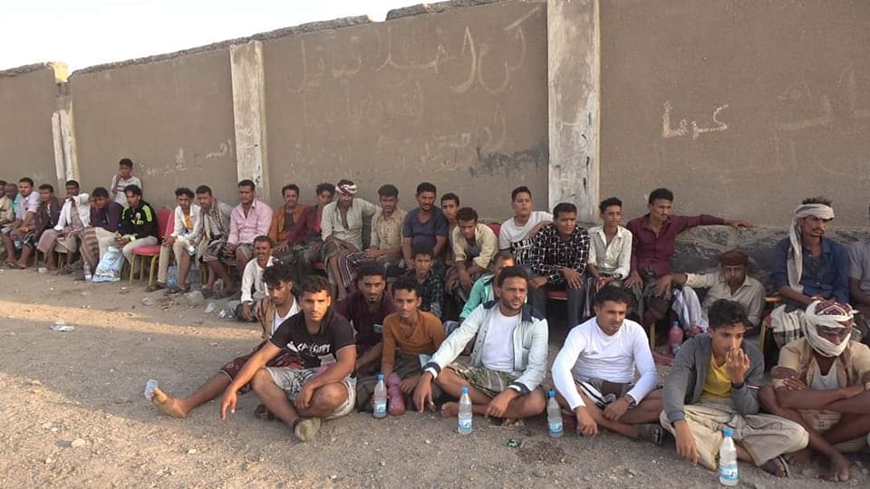 الاسبوع القادم ..شووت تدشن حملة المطالبة باصلاح وصيانة ملعب ميناء المخأ