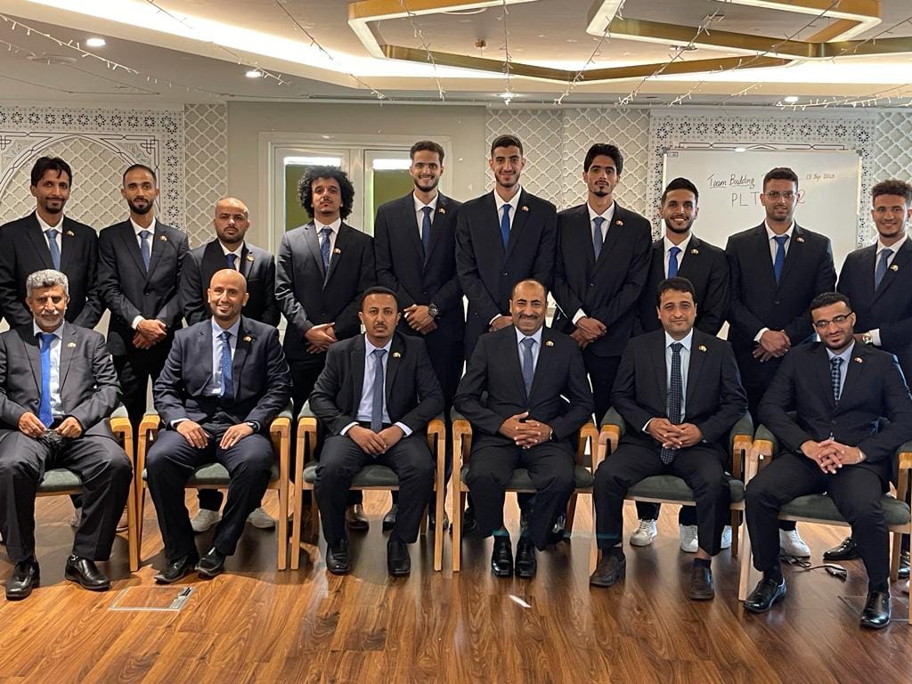 رئيس النادي جمعان يتواصل مع بعثة النادي المشاركة في البطولة العربية لكرة السلة في قطر