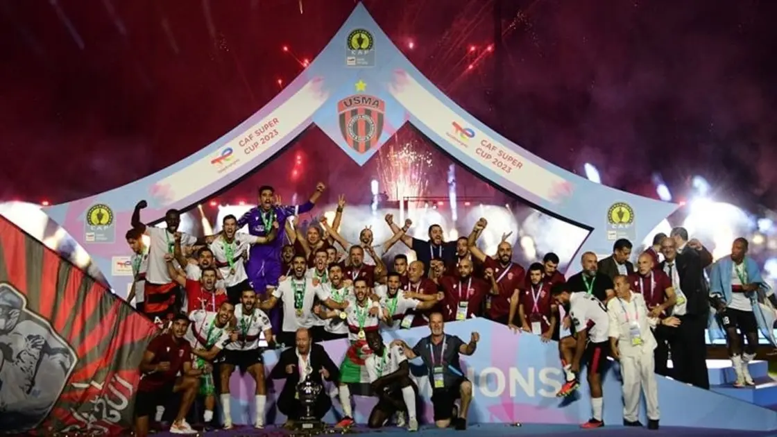 إتحاد العاصمة الجزائري يقهر الأهلي المصري ويتوج بطلاً لكأس السوبر الإفريقي