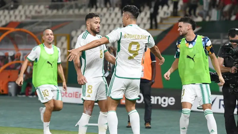 أمم إفريقيا.. الجزائر والكاميرون ..مهمة تفادي الخروج المبكر