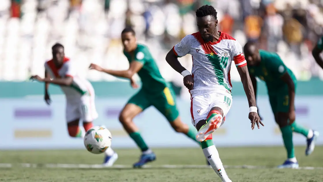 في كأس إفريقيا.. بوركينا فاسو تهزم موريتانيا بـ”جزائية قاتلة”
