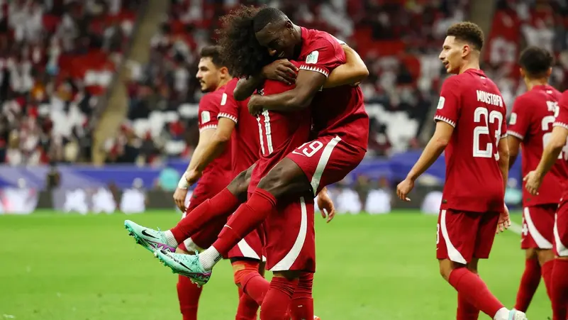 كأس آسيا.. عفيف يقود العنابي القطري للفوز على طاجيكستان والتاهل إلى الدور الثاني