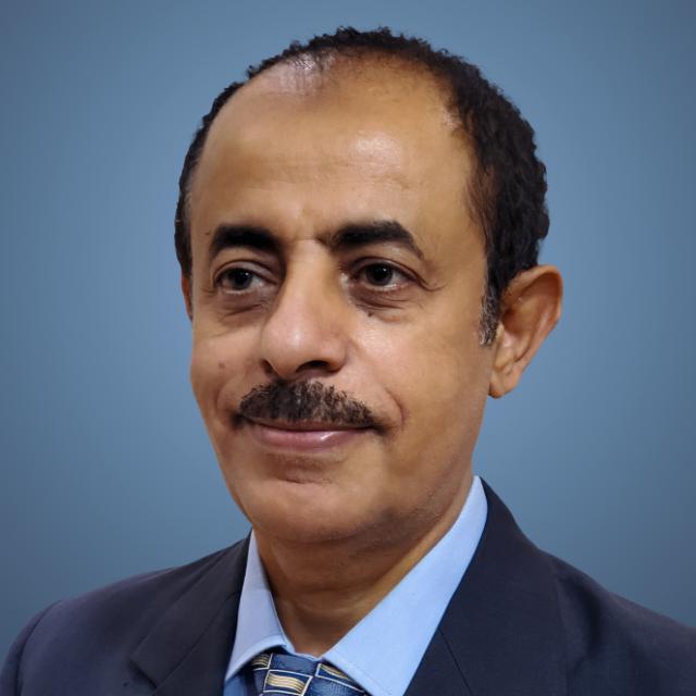 عبدالله الصعفاني يكتب عن : النجم الشاب عادل عباس.. مكاشفات على هامش “عقد الرعاية”..!