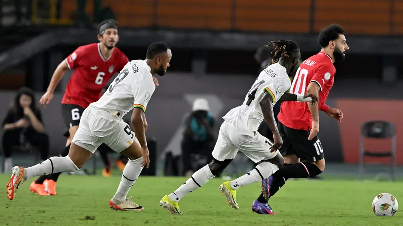 منتخب مصر يتعادل مع منتخب غانا بصعوبة في كاس امم افريقيا