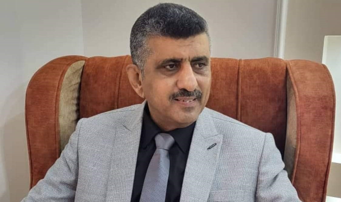علي موسى يؤكد سعادة قيادة البنك الاهلي اليمني برعاية ودعم بطولة الكرة الخماسية بعدن للعام ال١٨ على التوالي
