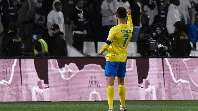 لجنة الانضباط والاخلاق بالاتحاد السعودي توقف رونالدو مباراة واحدة وغرامة 30 الف بعد إثارته جماهير الشباب