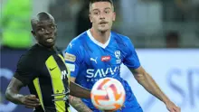 قطار الهلال السعودي يدهس الاتحاد ويوسع الفارق مع النصر