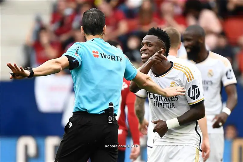 البرازيلي فينيسيوس مهاجم ريال مدريد يندد باضطهاد حكام الليجا ضده