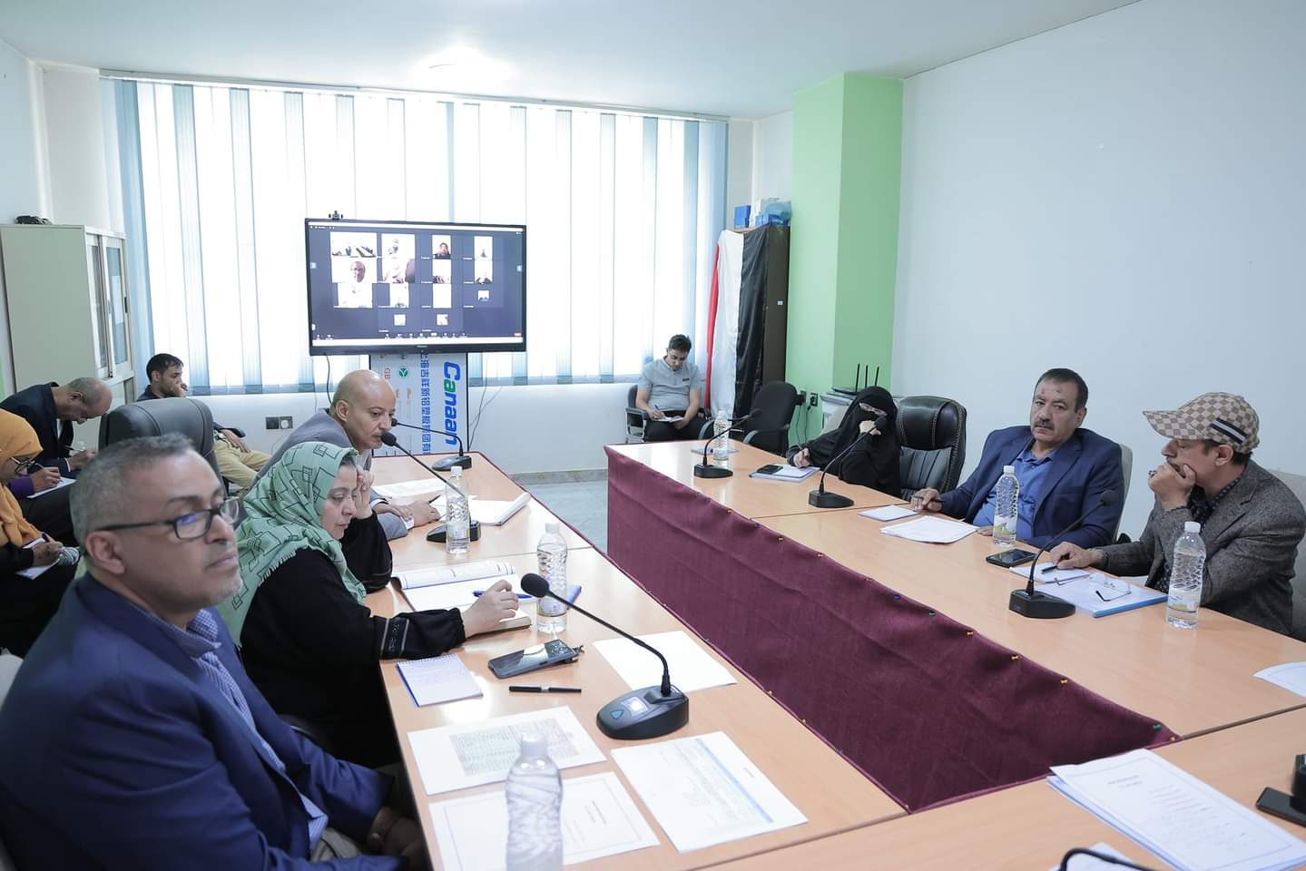 الجمعية العمومية للجنة الاولمبية اليمنية تقر إنشاء مركز اولمبي بالعاصمة عدن وتشكيل لجنة لمعرفة خلاف الاندية مع اتحاد الكرة