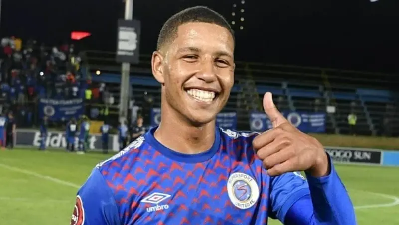 قتل لاعب كايزر تشيفس الجنوب الافريقي وسرقة سيارته