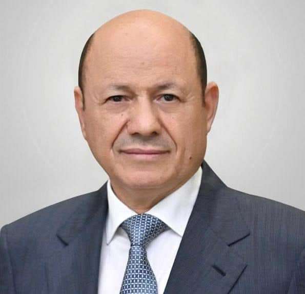 وزير الشباب والرياضة يهنئ القيادة السياسية والشعب اليمني بعيد الفطر المبارك