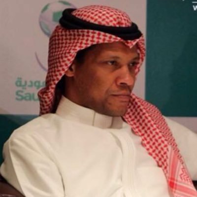 محمد الدعيع : حمد الله أفضل من بنزيما