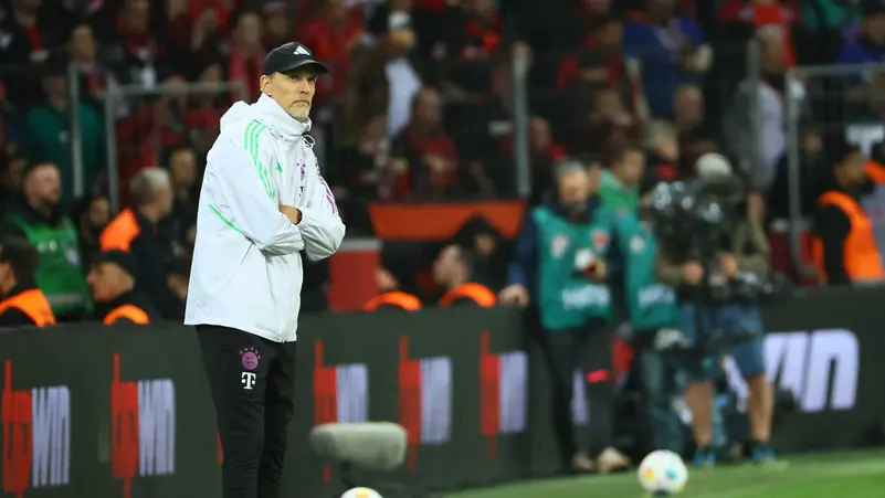 لاعب بايرن ميونخ السابق: ينبغي إقالة توخيل والتعاقد مع مورينيو