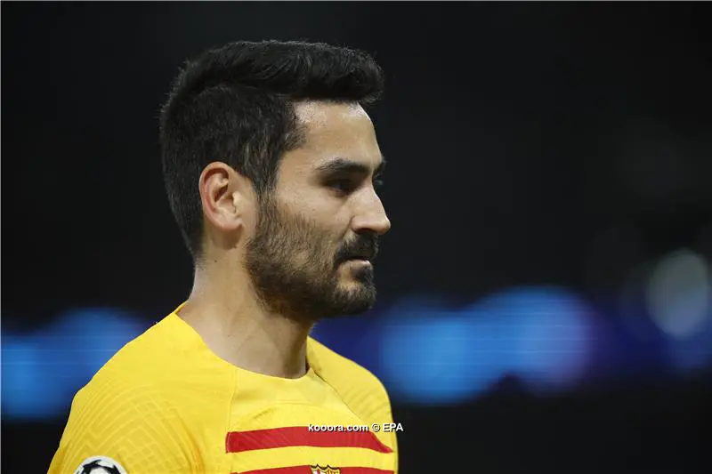 جوندوجان نجم برشلونة يعلن الهدنة قبل الكلاسيكو