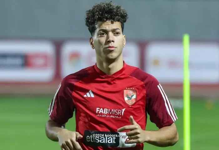 مسؤول بالزمالك: هل يرضيكم أن نضرب حسام عاشور بالحذاء؟