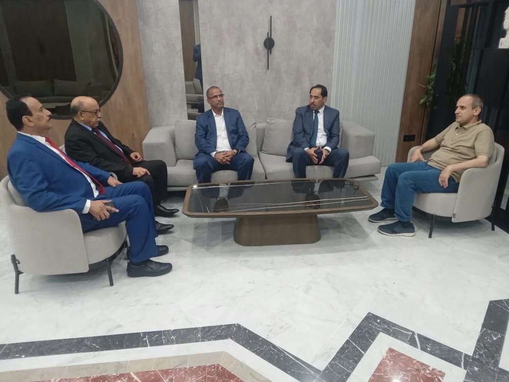 وزيرالشباب والرياضة يرأس وفد اليمن في إجتماع “تعلم الشباب وتدريبهم” بتونس