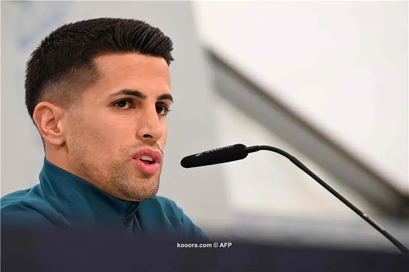 البرتغالي كانسيلو: أحلم بالبقاء مع برشلونة