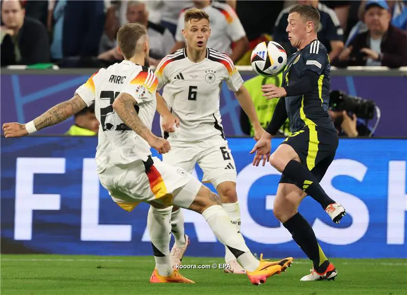 نجم منتخب إسكتلندا : لا مجال للانهيار بعد خماسية ألمانيا