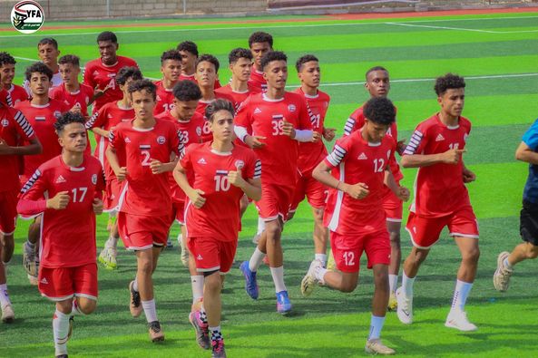 المنتخب اليمني للناشئين يبدأ معسكره الإعدادي في مدينة المكلا بحضرموت