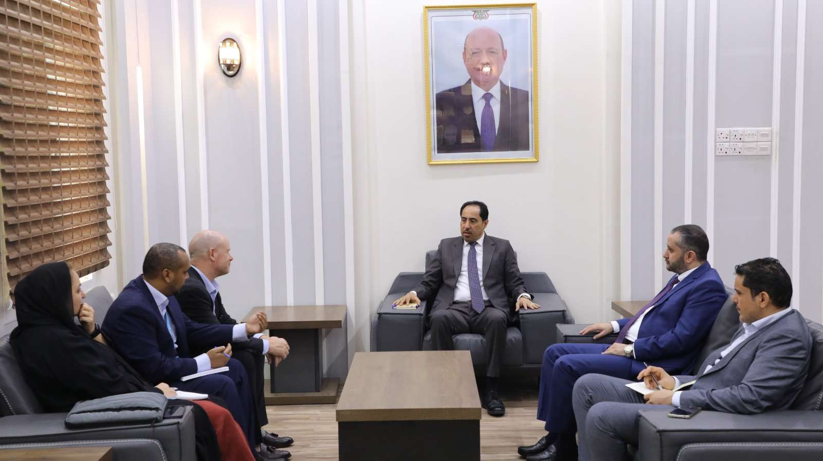 وزير الشباب والرياضة يشيد بالعلاقة والشراكة المتميزة مع (اليونسيف) لدعم قضايا الشباب وتوجههم للتعليم وبرامج التدريب والتاهيل
