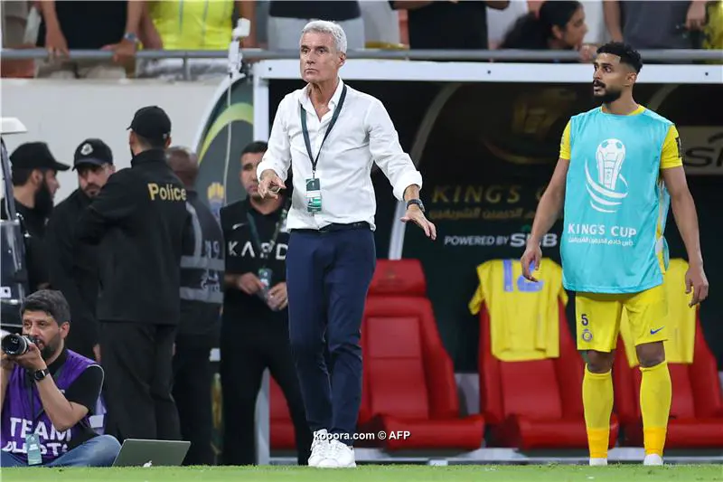جماهير النصر السعودي تطالب باقالة المدرب كاسترو