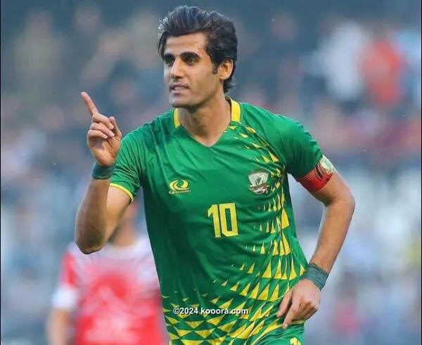 لاعب الشرطة العراقي : المدرب المصري مؤمن سليمان وجه الخير علينا