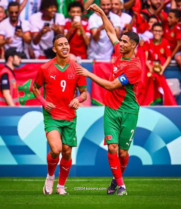قائد المنتخب المغربي اشرف حكيمي: سقف طموحنا ارتفع.. ونحلم بميدالية أولمبية