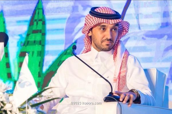 وزير الرياضة السعودي يكشف تفاصيل مفاوضات إتحاد جدة لضم النجم المصري محمد صلاح